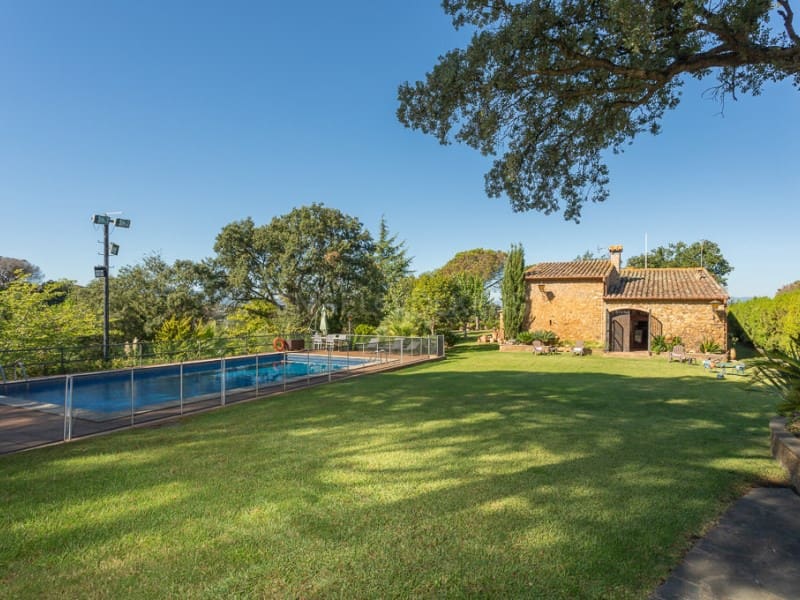 5 soveværelse Villa til salg i Macanet de la Selva med swimmingpool garage - € 695.000 (Ref: 7836369)