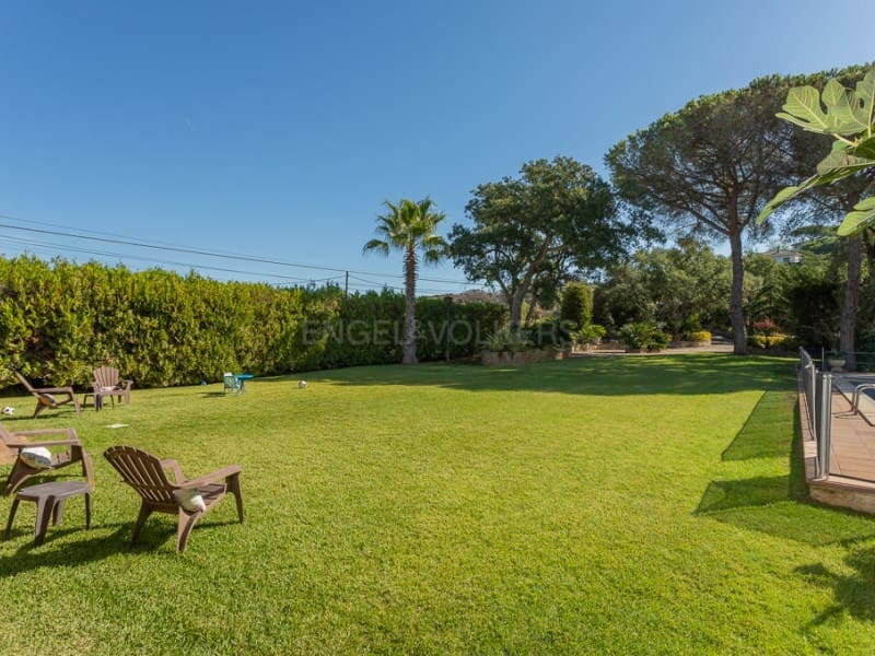 5 soveværelse Villa til salg i Macanet de la Selva med swimmingpool garage - € 695.000 (Ref: 7836369)