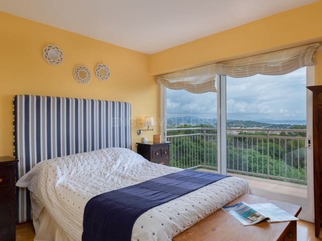 2 bedroom Flat for sale in Sant Feliu de Guíxols with pool garage - € 350,000 (Ref: 7887753)