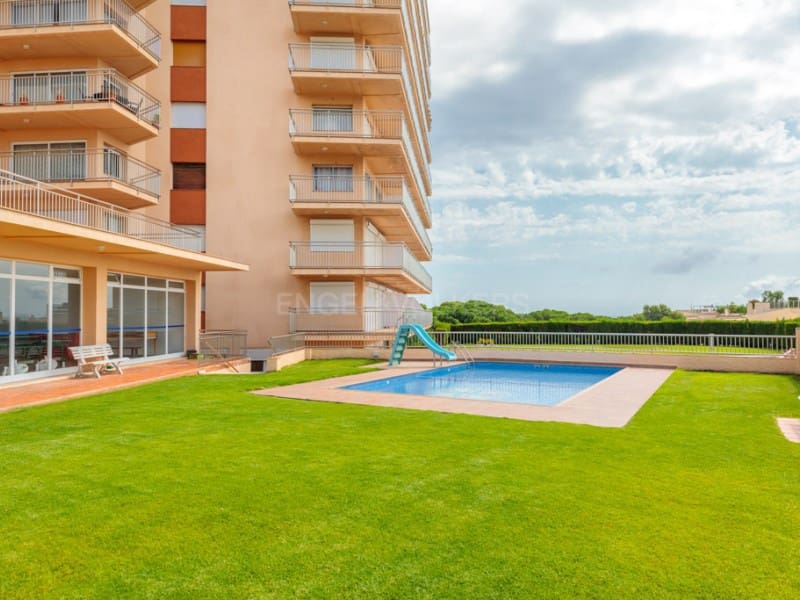 2 bedroom Flat for sale in Sant Feliu de Guixols with pool garage - € 350,000 (Ref: 7887753)