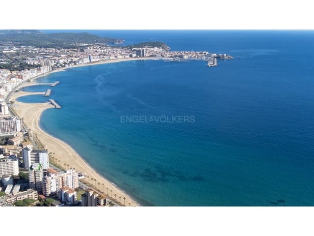 Undeveloped Land for sale in Sant Antoni de Calonge, Calonge i Sant Antoni - € 595,000 (Ref: 7936127)
