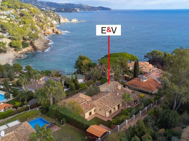 4 bedroom Villa for sale in Blanes - € 2,300,000 (Ref: 7998788)