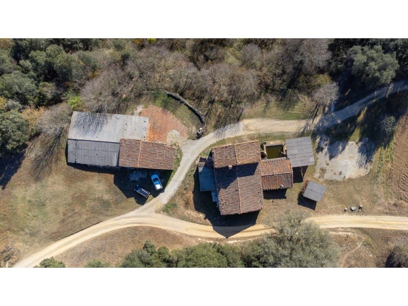 4 soveværelse Finca/Landehus til salg i Sant Feliu de Pallerols - € 650.000 (Ref: 8004541)