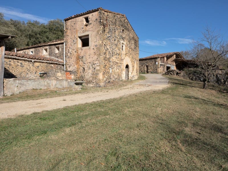 4 soveværelse Finca/Landehus til salg i Sant Feliu de Pallerols - € 650.000 (Ref: 8004541)