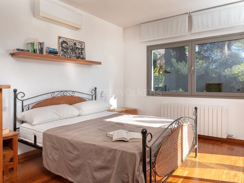 6 bedroom Villa for sale in Blanes with pool garage - € 1,695,000 (Ref: 8010441)