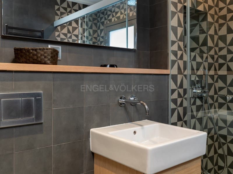 6 bedroom Villa for sale in Blanes with pool garage - € 1,695,000 (Ref: 8010441)