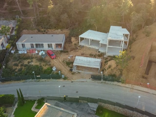 4 camera da letto Villa in vendita in Blanes con piscina garage - 1.200.000 € (Rif: 8023882)