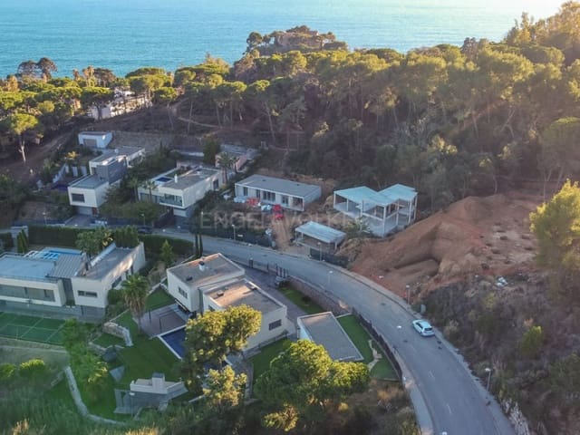 4 camera da letto Villa in vendita in Blanes con piscina garage - 1.200.000 € (Rif: 8023882)