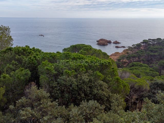 Undeveloped Land for sale in Sant Feliu de Guíxols - € 1,150,000 (Ref: 8045856)