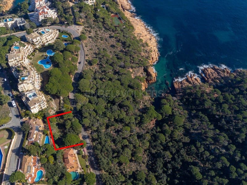 Grunde uden byggetilladelser til salg i Sant Feliu de Guixols - € 1.150.000 (Ref: 8045856)