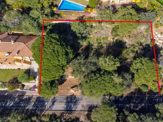 Undeveloped Land for sale in Sant Feliu de Guíxols - € 1,150,000 (Ref: 8045856)