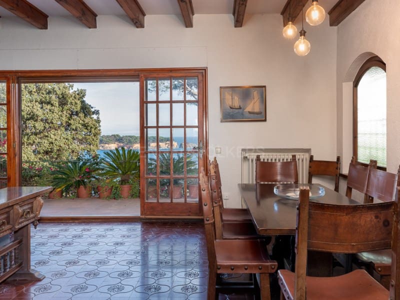 6 soveværelse Villa til salg i Sant Feliu de Guixols med swimmingpool garage - € 2.800.000 (Ref: 8045859)