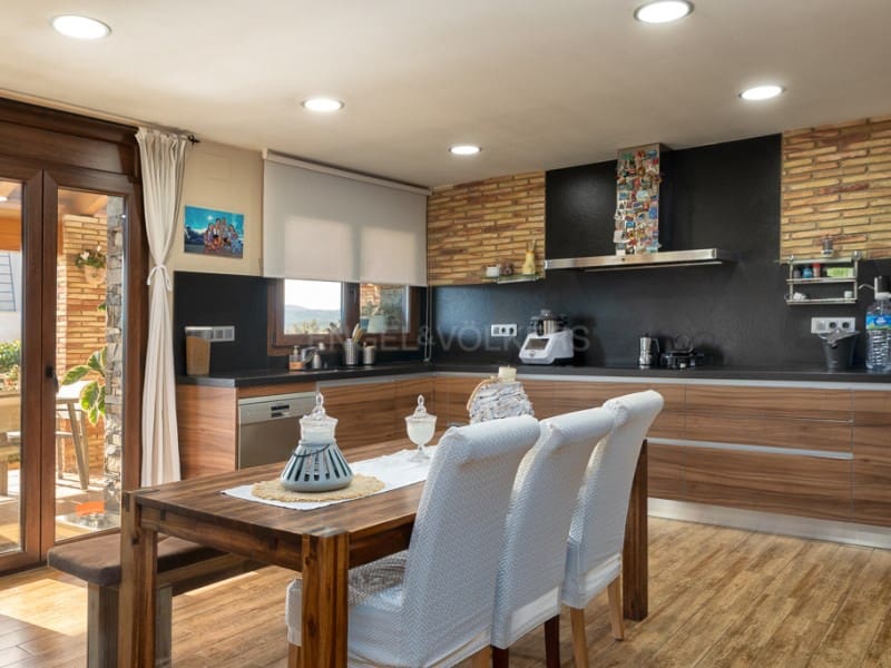 5 soverom Villa til salgs i Santa Cristina d'Aro med svømmebasseng garasje - € 980 000 (Ref: 8066339)