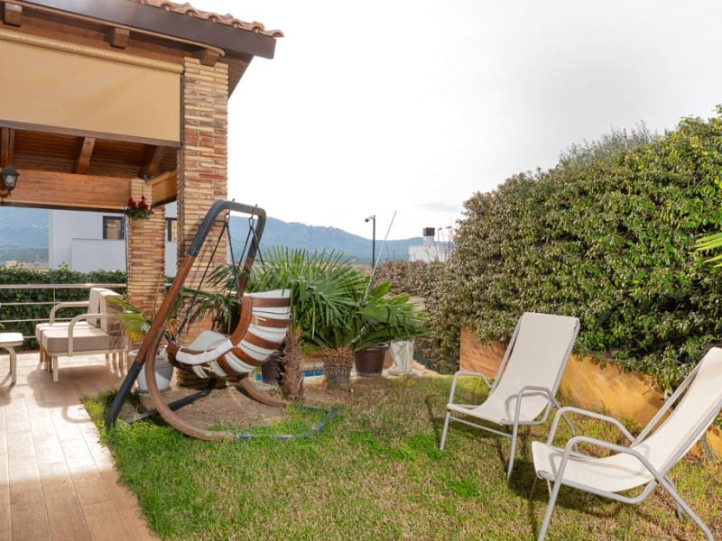 5 soverom Villa til salgs i Santa Cristina d'Aro med svømmebasseng garasje - € 980 000 (Ref: 8066339)