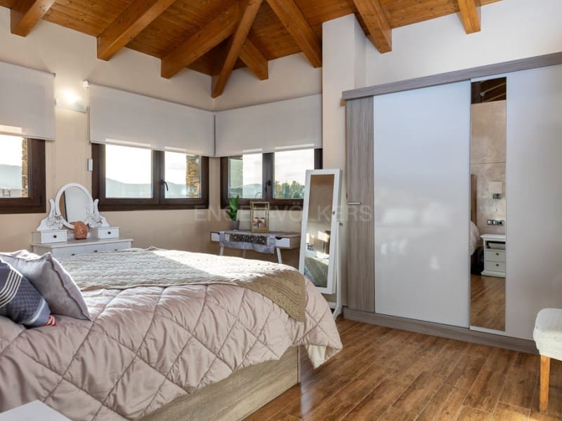 5 soverom Villa til salgs i Santa Cristina d'Aro med svømmebasseng garasje - € 980 000 (Ref: 8066339)