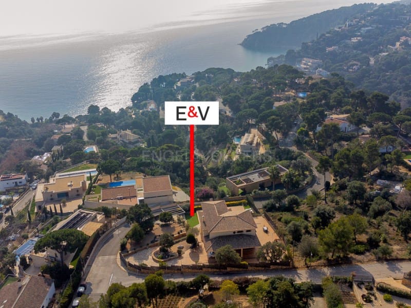 5 sovrum Villa till salu i Tossa de Mar med pool - 1 900 000 € (Ref: 8109925)