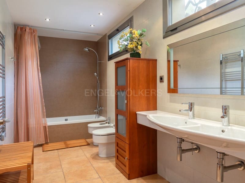 5 sovrum Villa till salu i Tossa de Mar med pool - 1 900 000 € (Ref: 8109925)