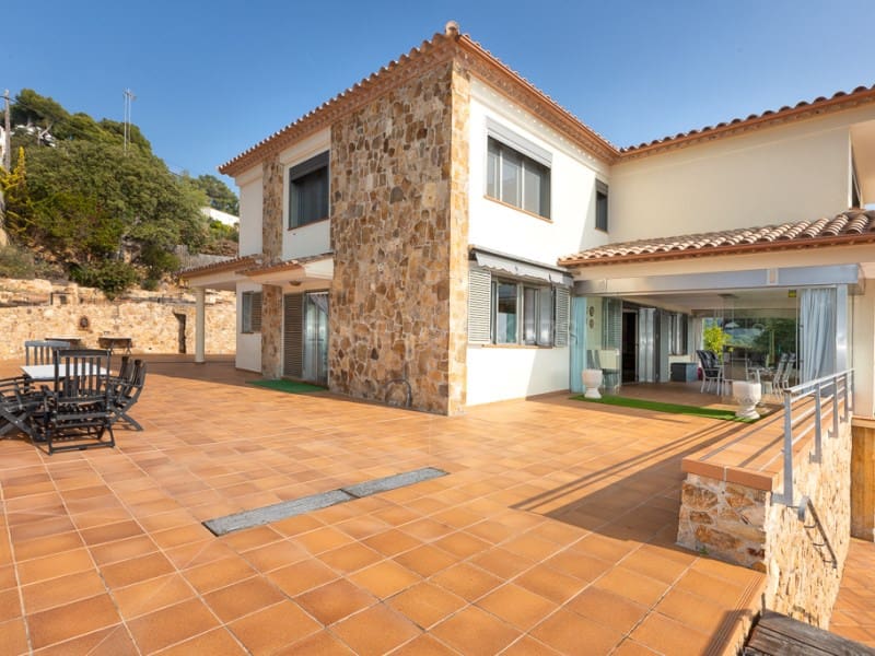5 sovrum Villa till salu i Tossa de Mar med pool - 1 900 000 € (Ref: 8109925)