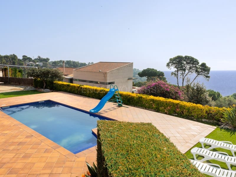 5 sovrum Villa till salu i Tossa de Mar med pool - 1 900 000 € (Ref: 8109925)