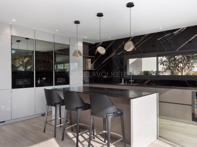 4 camera da letto Villa in vendita in Blanes con piscina garage - 3.995.000 € (Rif: 8142715)