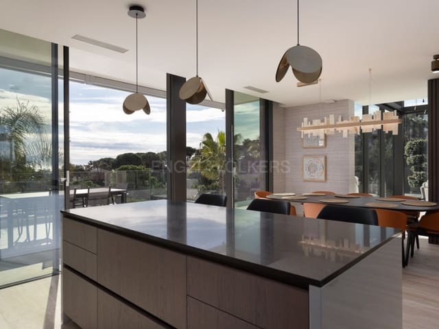 4 camera da letto Villa in vendita in Blanes con piscina garage - 3.995.000 € (Rif: 8142715)