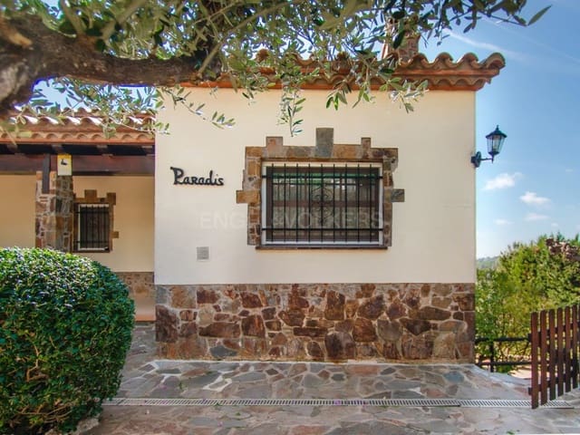 5 soveværelse Villa til salg i Calonge i Sant Antoni med swimmingpool - € 950.000 (Ref: 8187504)