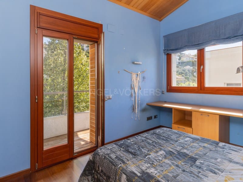 7 soverom Villa til salgs i Blanes med svømmebasseng garasje - € 850 000 (Ref: 8254124)