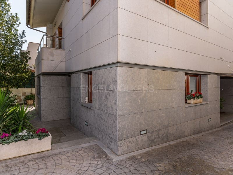 7 soverom Villa til salgs i Blanes med svømmebasseng garasje - € 850 000 (Ref: 8254124)