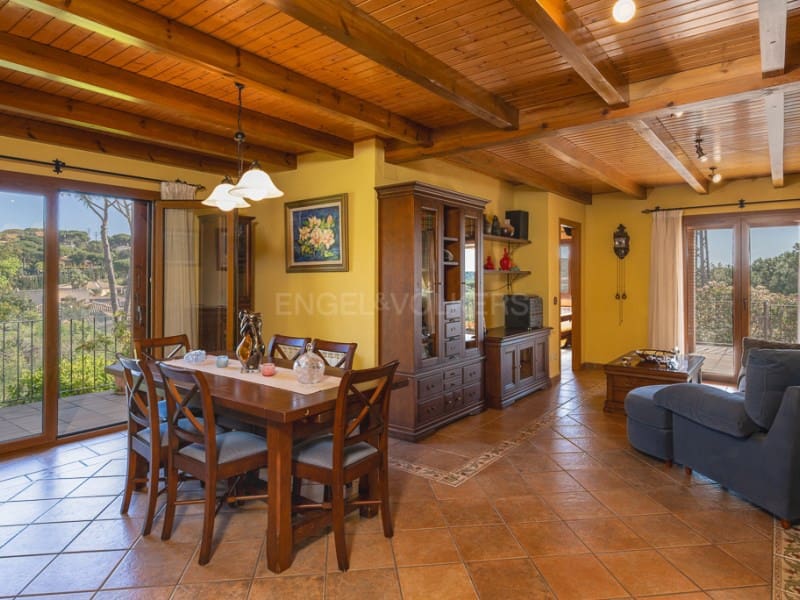 4 soveværelse Villa til salg i Calonge i Sant Antoni med swimmingpool garage - € 590.000 (Ref: 8287145)