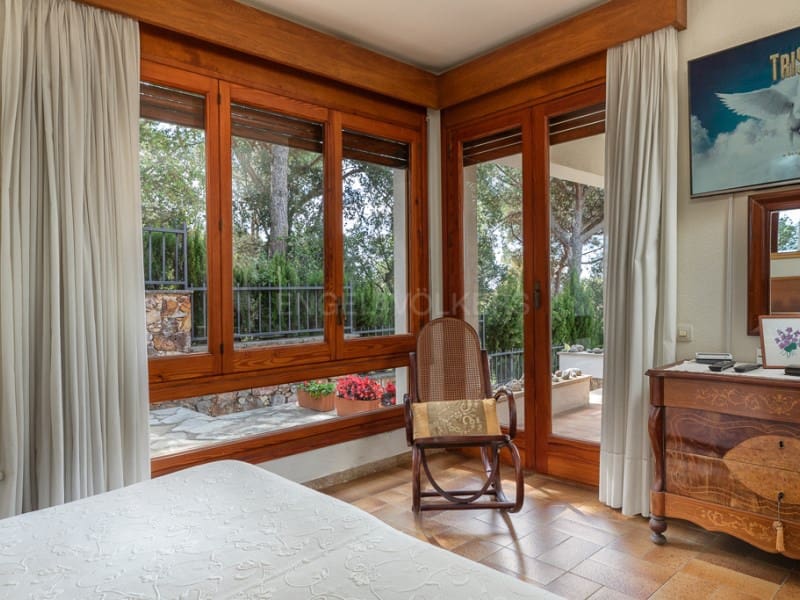 3 soverom Villa til salgs i Mont-ras med garasje - € 595 000 (Ref: 8319227)