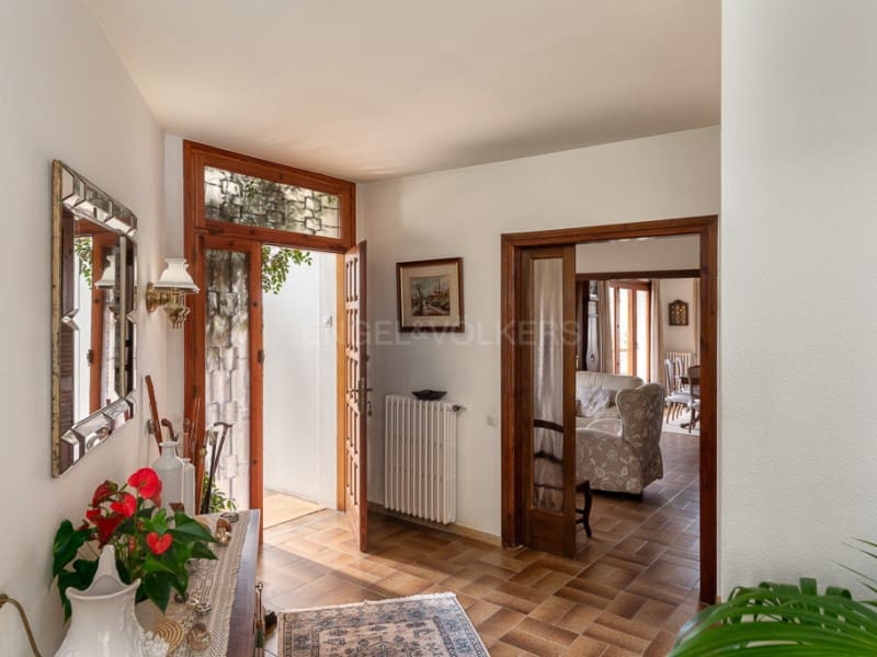 3 soverom Villa til salgs i Mont-ras med garasje - € 595 000 (Ref: 8319227)