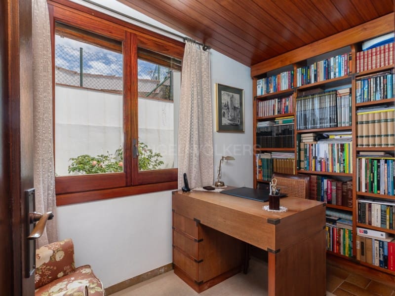 3 soverom Villa til salgs i Mont-ras med garasje - € 595 000 (Ref: 8319227)