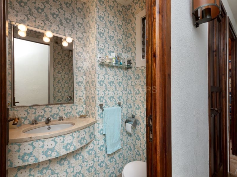 3 soverom Villa til salgs i Mont-ras med garasje - € 595 000 (Ref: 8319227)