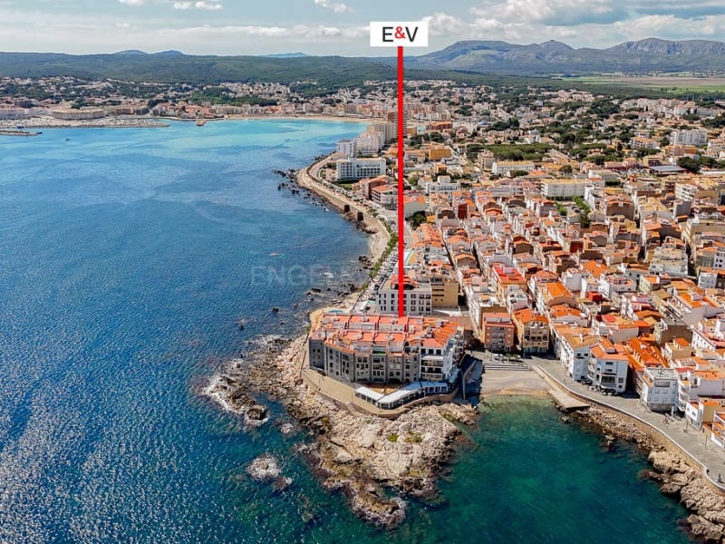 5 bedroom Apartment for sale in L'Escala - € 730,000 (Ref: 8322968)