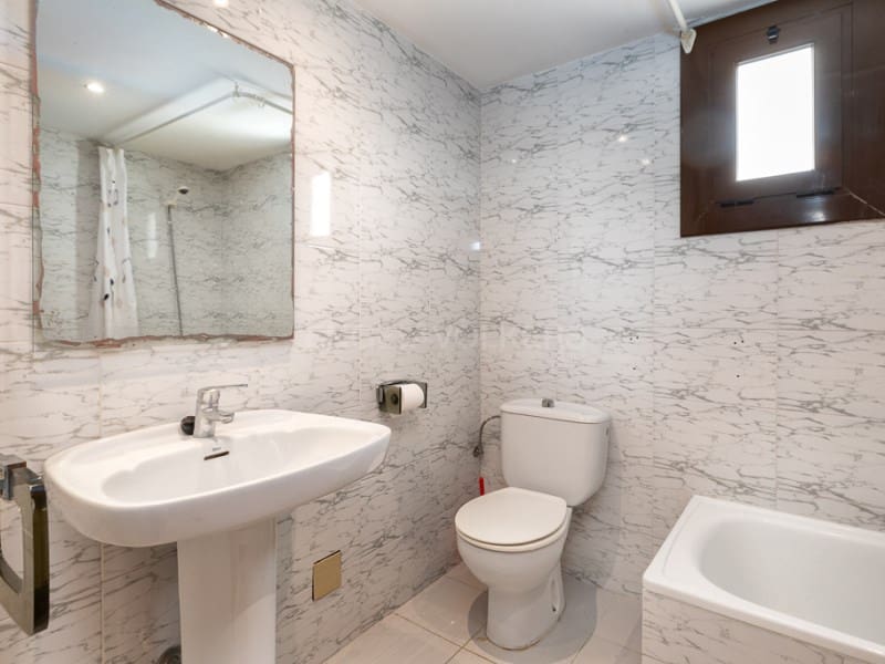 5 bedroom Apartment for sale in L'Escala - € 730,000 (Ref: 8322968)