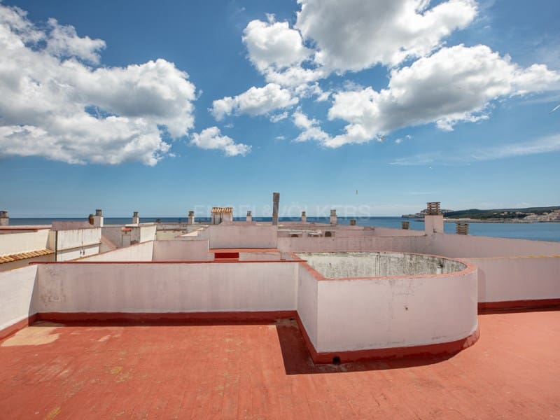 5 bedroom Apartment for sale in L'Escala - € 730,000 (Ref: 8322968)