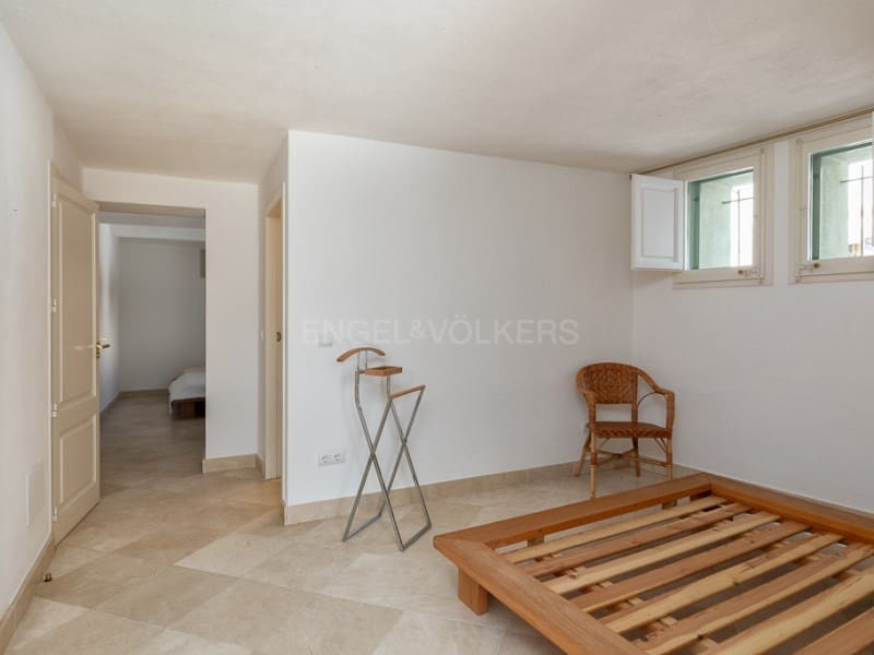 2 soveværelse Villa til salg i Viladamat med swimmingpool - € 750.000 (Ref: 8327716)