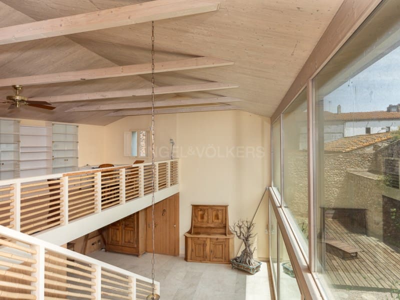 2 soveværelse Villa til salg i Viladamat med swimmingpool - € 750.000 (Ref: 8327716)