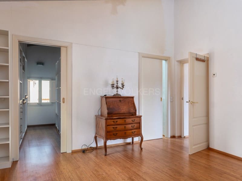 2 soveværelse Villa til salg i Viladamat med swimmingpool - € 750.000 (Ref: 8327716)