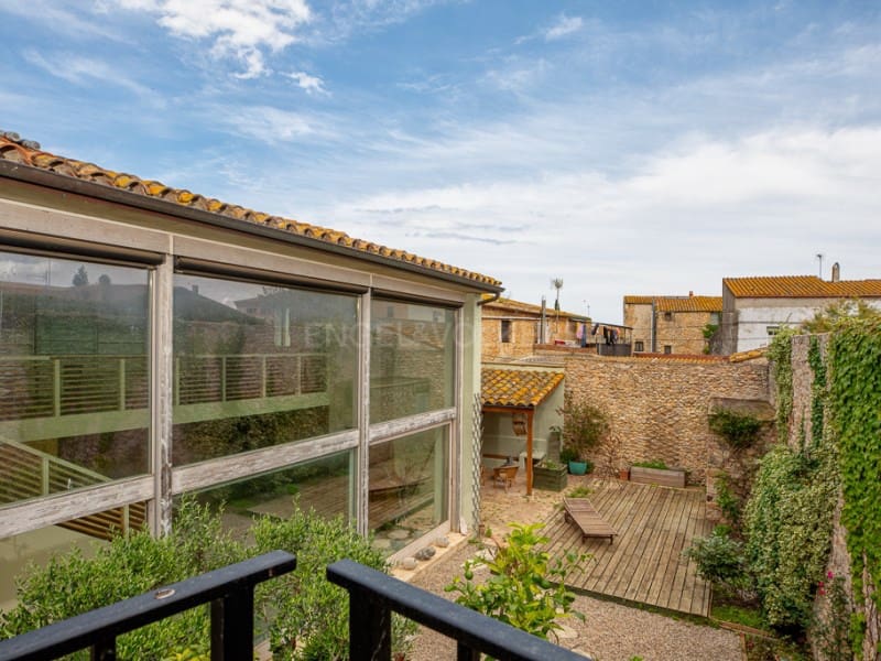 2 soveværelse Villa til salg i Viladamat med swimmingpool - € 750.000 (Ref: 8327716)