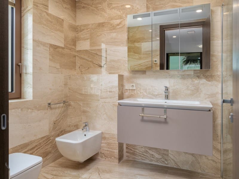 5 soverom Villa til salgs i Blanes med svømmebasseng garasje - € 3 100 000 (Ref: 8334202)