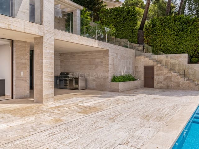 5 bedroom Villa for sale in Blanes with pool garage - € 3,100,000 (Ref: 8334202)