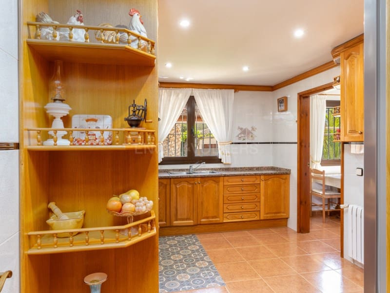 5 sypialnia Willa na sprzedaż w Calonge i Sant Antoni z basenem garażem - 1 050 000 € (Ref: 8345243)