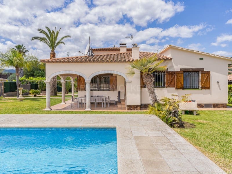 5 sypialnia Willa na sprzedaż w Calonge i Sant Antoni z basenem garażem - 1 050 000 € (Ref: 8345243)