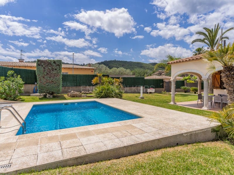 5 sypialnia Willa na sprzedaż w Calonge i Sant Antoni z basenem garażem - 1 050 000 € (Ref: 8345243)