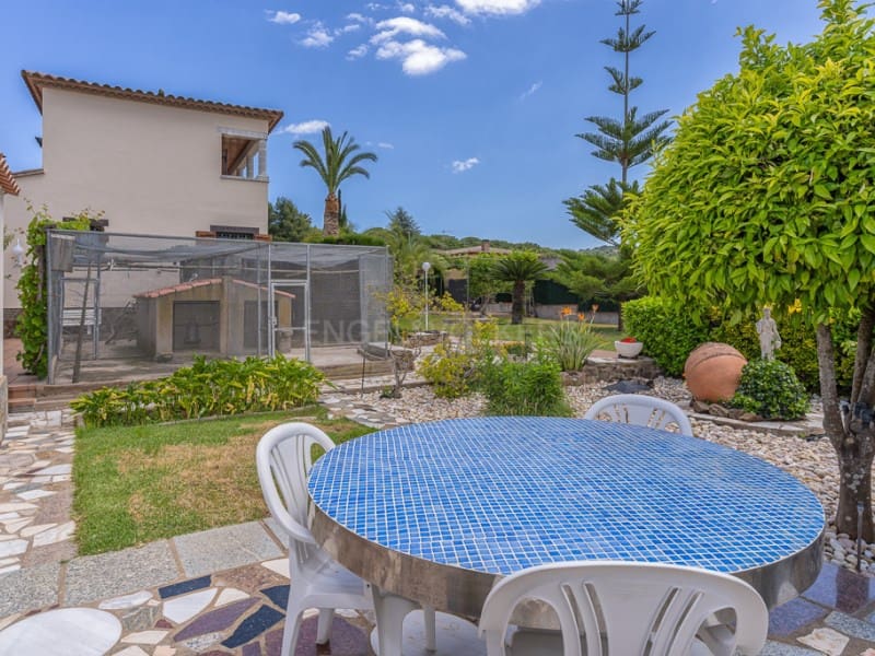 5 sypialnia Willa na sprzedaż w Calonge i Sant Antoni z basenem garażem - 1 050 000 € (Ref: 8345243)