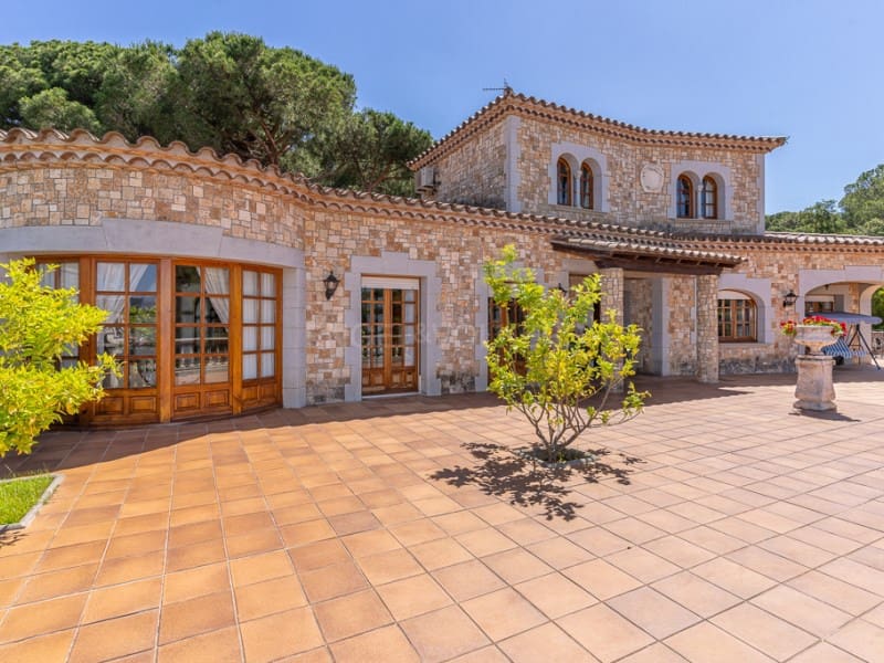 5 soverom Villa til salgs i Sant Feliu de Guixols med svømmebasseng garasje - € 1 300 000 (Ref: 8352549)