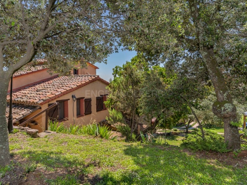 4 soveværelse Villa til salg i Arbucies med garage - € 460.000 (Ref: 8377772)