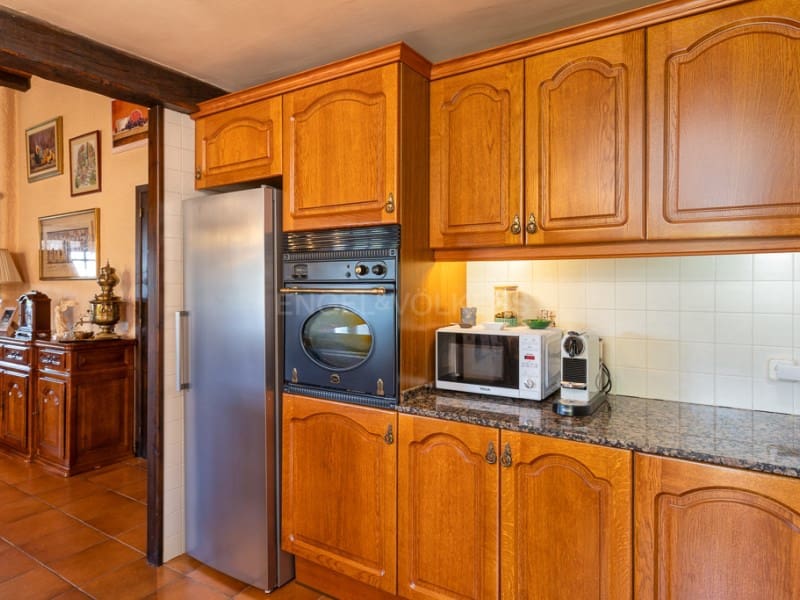 4 soveværelse Villa til salg i Arbucies med garage - € 460.000 (Ref: 8377772)