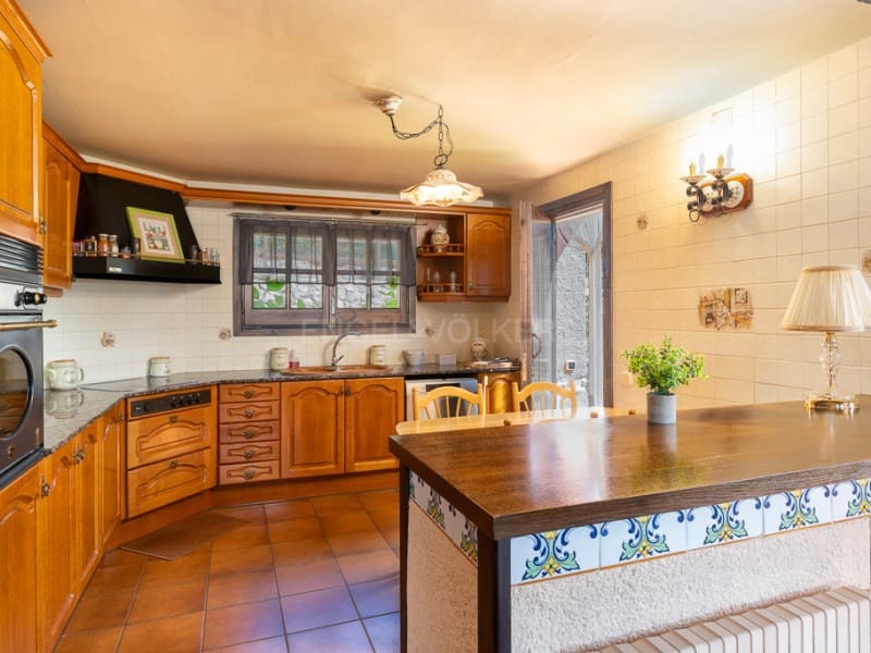 4 soveværelse Villa til salg i Arbucies med garage - € 460.000 (Ref: 8377772)